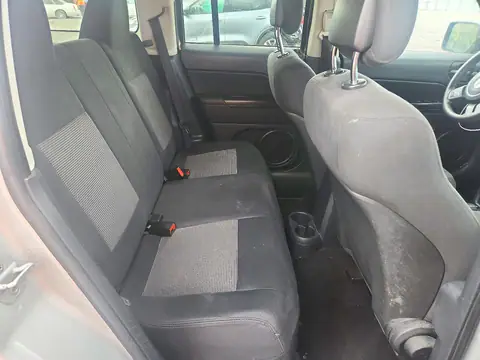 1J4NT1GB4BD252513 — 2011 Jeep Liberty (Patriot), Ходовая часть, фото до ремонта