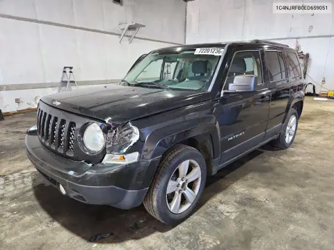 1C4NJRFB0ED659051 — 2014 Jeep Liberty (Patriot), Сторона, фото до ремонта