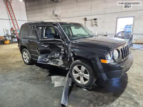 2014 Jeep Patriot Latitude VIN 1C4NJRFB0ED659051 фото 4