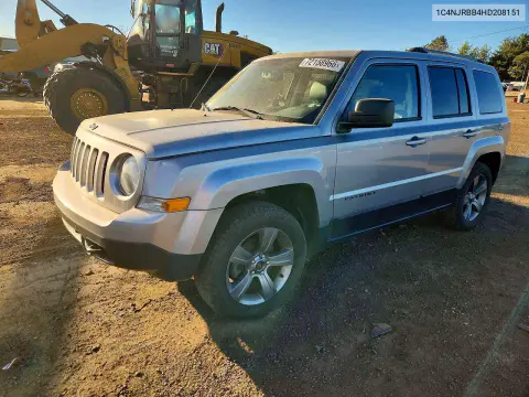 1C4NJRBB4HD208151 — 2017 Jeep Liberty (Patriot), Передняя часть, фото до ремонта