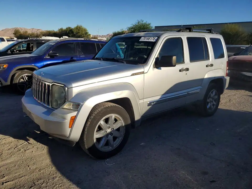 1J8GN58K88W136462 Jeep Liberty 2008 — повреждение Задняя часть, фото до ремонта