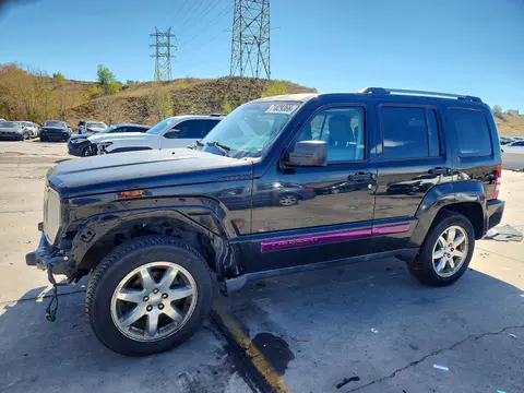 1J8GN58K38W288147 — 2008 Jeep Liberty, Передняя часть (Front End), фото до ремонта