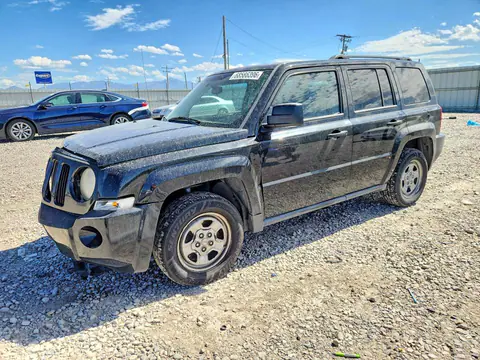 1J8FF28W38D575459 — 2008 Jeep Patriot, Передняя часть (Front End), фото до ремонта