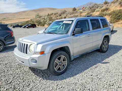 1J4NF2GB6AD528671 — 2010 Jeep Patriot, Задняя часть (Rear End), фото до ремонта