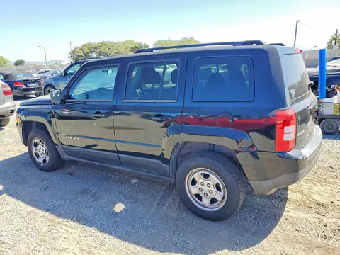 2014 Jeep Patriot VIN 1C4NJRBB0ED523296 фото 2