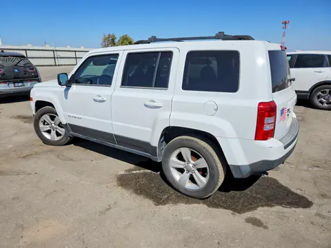 2014 Jeep Patriot VIN 1C4NJPFA0ED529170 фото 2