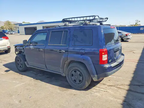 2015 Jeep Patriot VIN 1C4NJPBB1FD419650 фото 2