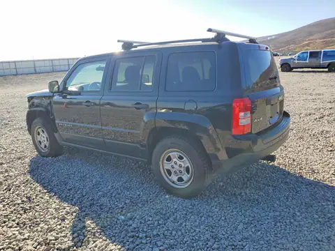 2015 Jeep Patriot VIN 1C4NJRBB7FD232439 фото 2