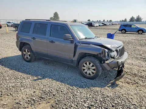 2016 Jeep Patriot VIN 1C4NJRBB6GD596059 фото 4