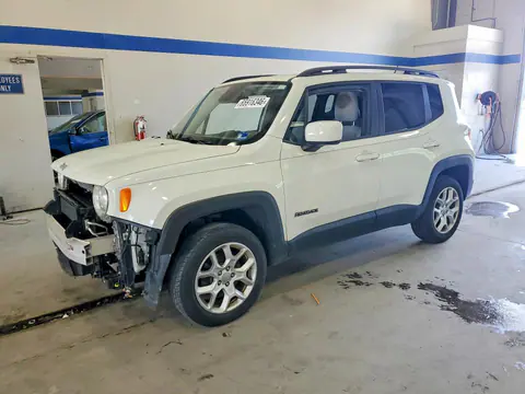 ZACCJBBT0FPB73691 — 2015 Jeep Renegade, Передняя часть (Front End), фото до ремонта