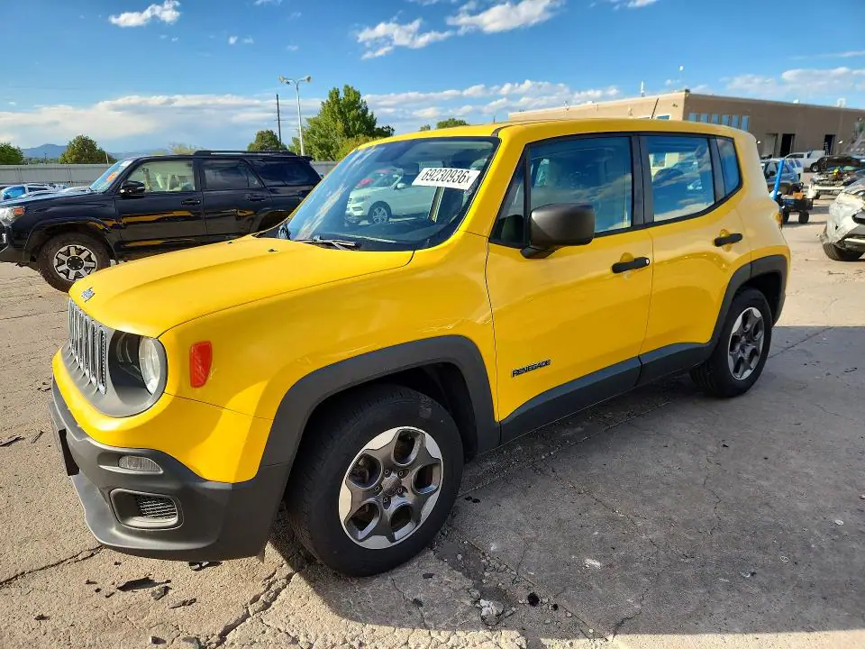 ZACCJAAH7FPC28603 Jeep Renegade 2015 — повреждение Повреждения снизу, фото до ремонта