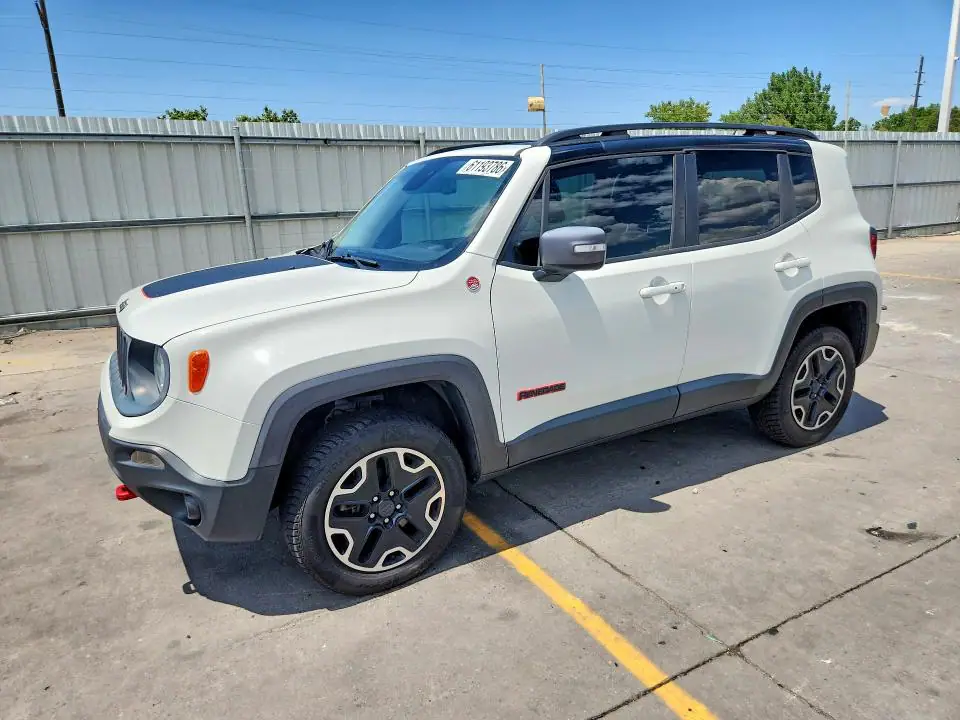 ZACCJBCT4GPD22852 Jeep Renegade 2016 — повреждение Механические повреждения, фото до ремонта