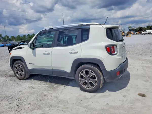 ZACCJADT2GPD58239 — 2016 Jeep Renegade, фото 2 с аукциона Copart, Передняя часть