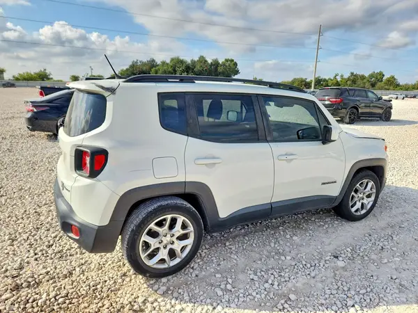 ZACCJABT3GPE28043 — 2016 Jeep Renegade, фото 3 с аукциона Copart 01.10.2026, Передняя часть