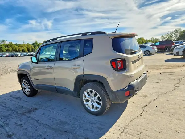 ZACCJBBT2GPD98863 — 2016 Jeep Renegade, фото 2 с аукциона Copart 07.10.2026, Передняя часть