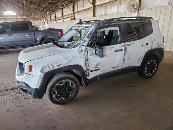 ZACCJBCT3GPE07424 — 2016 Jeep Renegade, Боковая часть (Side), фото до ремонта