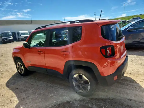 ZACCJBAT2GPD60289 — 2016 Jeep Renegade, фото 2 с аукциона Copart 07.10.2026, Передняя часть