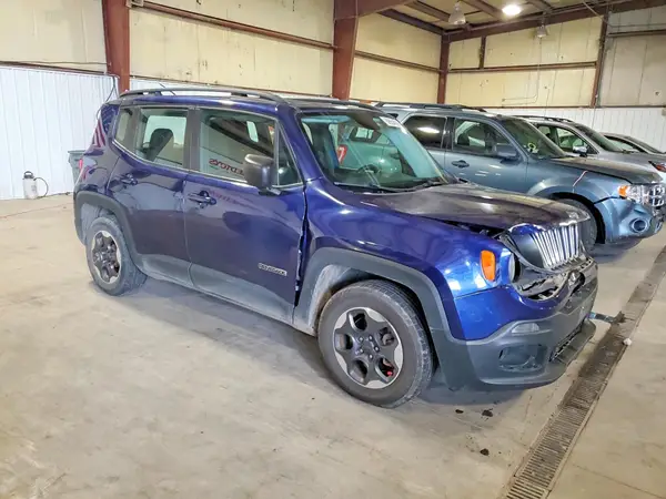 ZACCJAATXGPD14753 — 2016 Jeep Renegade, фото 4 с аукциона Copart, Передняя часть