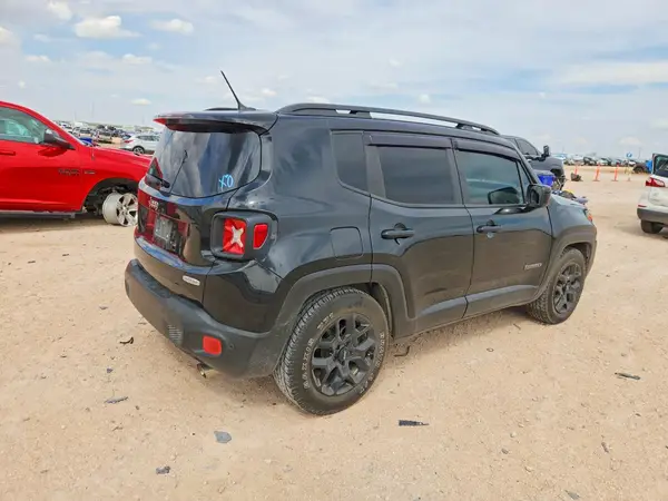ZACCJABT6GPD48591 — 2016 Jeep Renegade, фото 3 с аукциона Copart, Передняя часть