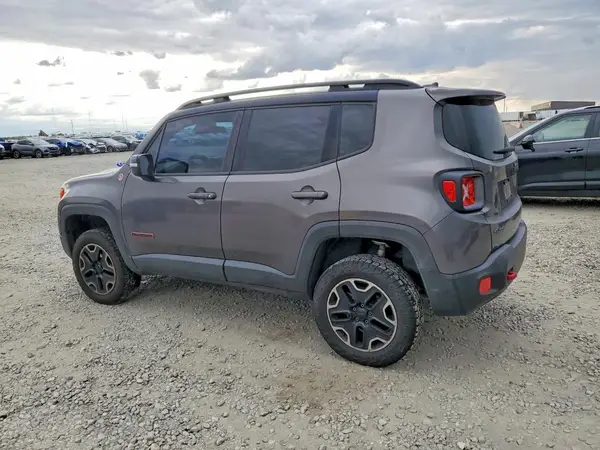 ZACCJBCT2GPD06732 — 2016 Jeep Renegade, фото 2 с аукциона Copart 13.10.2026, Повреждения снизу