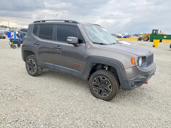 ZACCJBCT2GPD06732 — 2016 Jeep Renegade, фото 4 с аукциона Copart 13.10.2026, Повреждения снизу