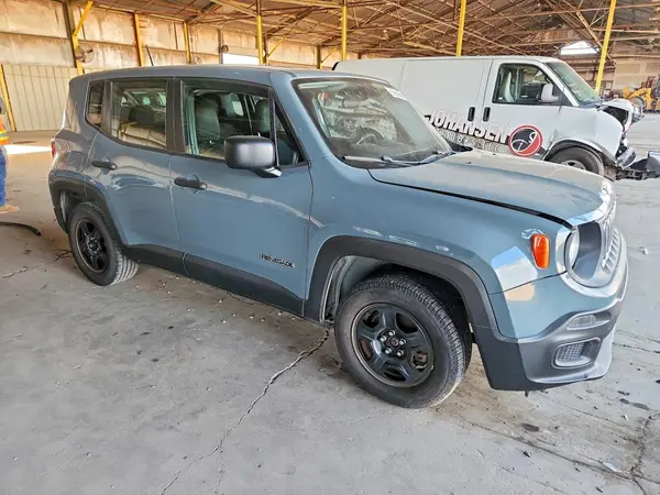 ZACCJAAH0HPG12306 — 2017 Jeep Renegade, фото 4 с аукциона Copart, Задняя часть