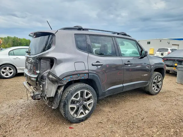 ZACCJBBB1HPG64317 — 2017 Jeep Renegade, фото 3 с аукциона Copart 24.09.2026, Задняя часть