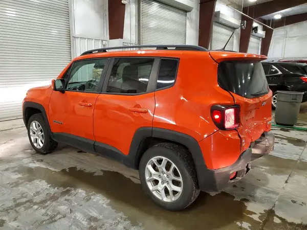 ZACCJBBBXHPG06772 — 2017 Jeep Renegade, фото 2 с аукциона Copart 05.10.2026, Задняя часть
