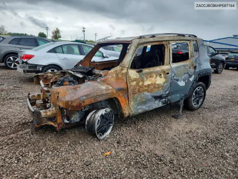 ZACCJBCB6HPE87164 — 2017 Jeep Renegade, Пожар, фото до ремонта