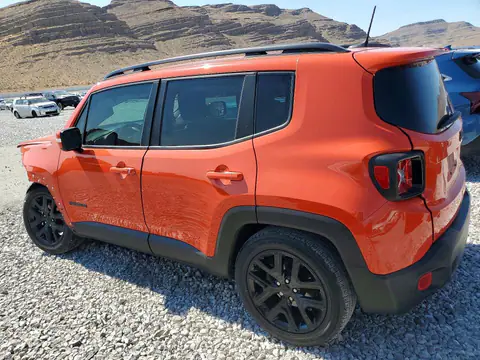 ZACCJABB1JPH78284 — 2018 Jeep Renegade, фото 2 с аукциона Copart 30.09.2026, Передняя часть
