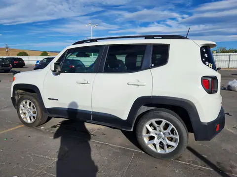 ZACCJBBB0JPG89084 — 2018 Jeep Renegade, фото 2 с аукциона Copart 30.09.2026, Град
