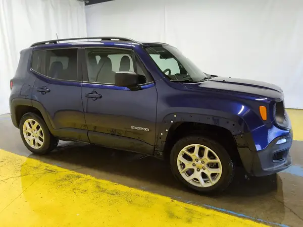 ZACCJBAB9JPJ48243 — 2018 Jeep Renegade, фото 4 с аукциона Copart 29.09.2026, Мелкие вмятины и царапины