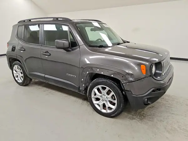 ZACCJABB6JPJ35765 — 2018 Jeep Renegade, фото 4 с аукциона Copart 01.10.2026, Механические повреждения