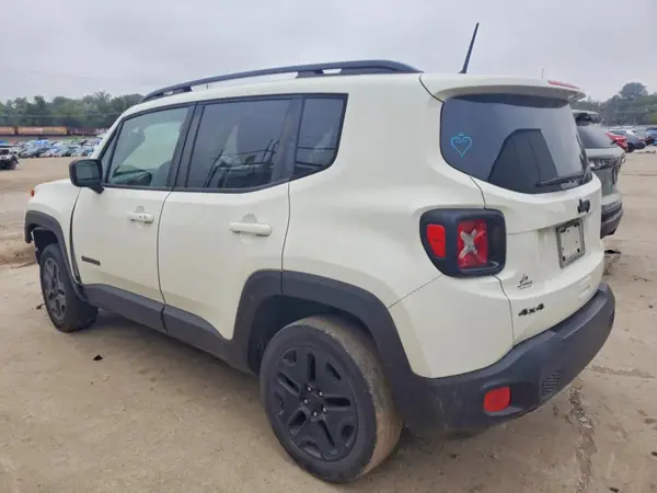 ZACCJBAB3JPH35105 — 2018 Jeep Renegade, фото 2 с аукциона Copart 07.10.2026, Передняя часть