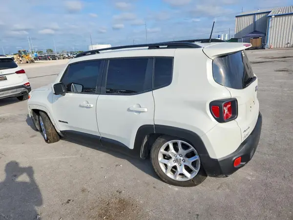 ZACCJBBB3JPJ32599 — 2018 Jeep Renegade, фото 2 с аукциона Copart, Передняя часть