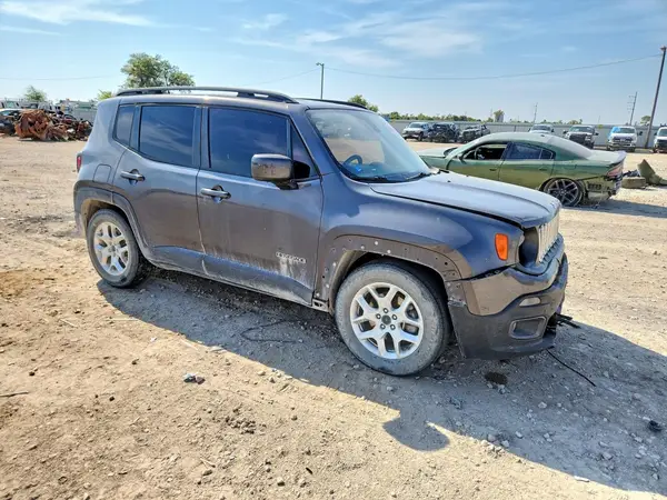 ZACCJABB6JPG81601 — 2018 Jeep Renegade, фото 4 с аукциона Copart, Передняя часть
