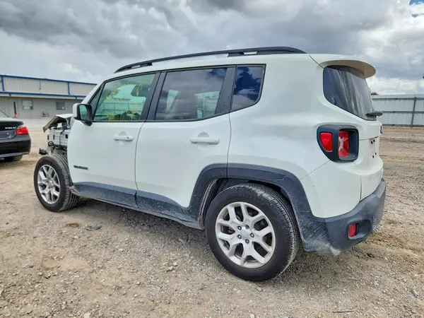 ZACCJABB3JPH99282 — 2018 Jeep Renegade, фото 2 с аукциона Copart 30.09.2026, Передняя часть