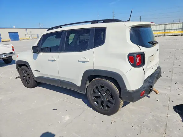 ZACCJABB1JPJ53753 — 2018 Jeep Renegade, фото 2 с аукциона Copart, Задняя часть