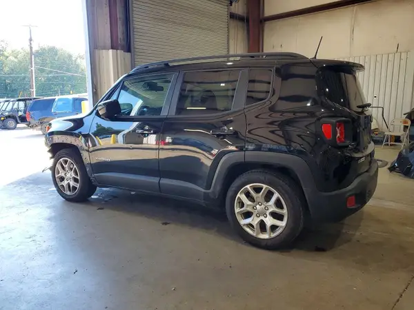 ZACCJABB9JPG71595 — 2018 Jeep Renegade, фото 2 с аукциона Copart, Передняя часть