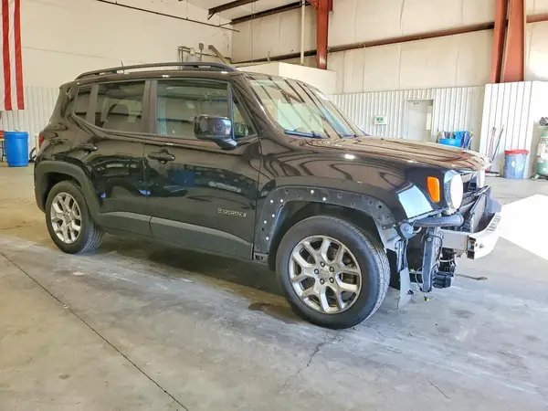ZACCJABB9JPG71595 — 2018 Jeep Renegade, фото 4 с аукциона Copart, Передняя часть