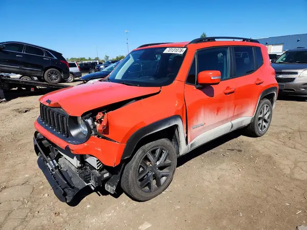 ZACCJBBB5JPH53121 — 2018 Jeep Renegade, Передняя часть (Front End), фото до ремонта