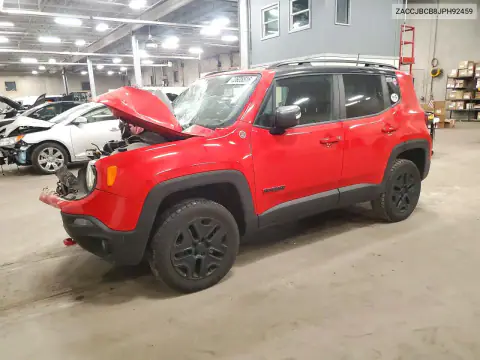ZACCJBCB8JPH92459 — 2018 Jeep Renegade, Передняя часть, фото до ремонта