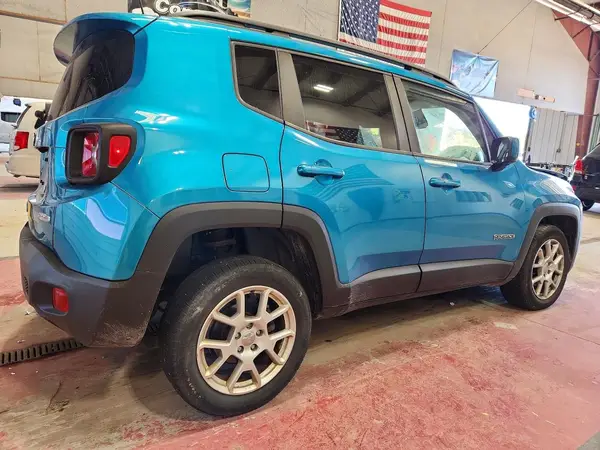 ZACNJBBB2LPL14905 — 2020 Jeep Renegade, фото 3 с аукциона Copart, Передняя часть