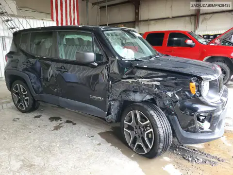 ZACNJDAB0MPN28435 — 2021 Jeep Renegade, фото 4 с аукциона Copart, Передняя часть