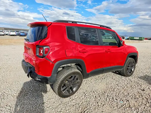 ZACNJDB14NPN70839 — 2022 Jeep Renegade, фото 3 с аукциона Copart, Задняя часть