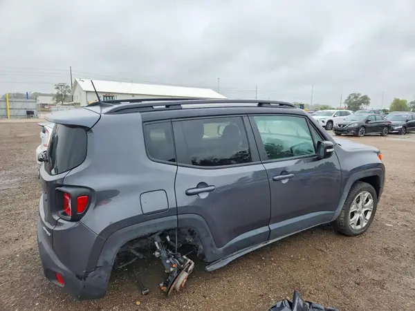 ZACNJDD1XPPP11266 — 2023 Jeep Renegade, фото 3 с аукциона Copart, Задняя часть