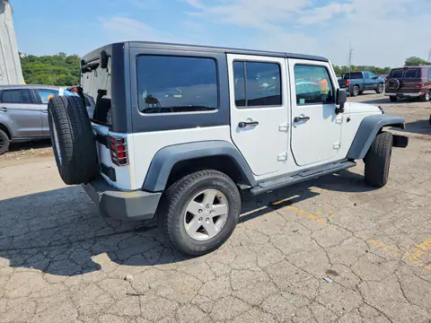 1C4BJWDG0EL125151 — 2014 Jeep Wrangler Unlimited, фото 3 с аукциона Copart 30.09.2026, Передняя часть