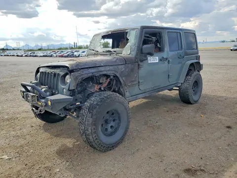 1C4BJWDGXFL642684 — 2015 Jeep Wrangler Unlimited, Пожар (Burn), фото до ремонта