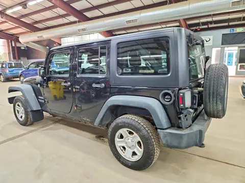 2016 Jeep WRANGLER UNLIMITED VIN 1C4BJWKG3GL293646 фото 2