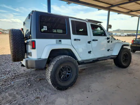 2016 Jeep WRANGLER UNLIMITED VIN 1C4BJWEG2GL126108 фото 3